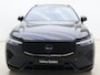 Volvo XC60 T6 Plug-in hybrid AWD Ultra Black Edition | Luchtvering | Head-up | Bowers & Wilkens | Stoel ventilatie + verwarming | Trekhaak |