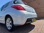 Peugeot 308 1.6 e-HDi Blue Lease Executive, PDC, Navi, Climatronic,