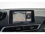Peugeot 3008 1.6 PureT. GT Line 180pk 360 camera | Stoelverwarming | Half ledere bekleding | Elektrische kofferbak | Carplay | Pdc | voorruit