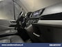Volkswagen Crafter 2.0 TDI L3H2 L2H1 Euro6 Airco | Camera | Navigatie | Apple Carplay | Stoelverwarming Android Auto, 2500kg Trekhaak, Verwarmde voorruit, Parkeersensoren, Bijrijdersbank