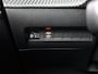 Peugeot e-208 EV 136pk Active Pack 50 kWh Automaat | 1ste Eigenaar | Apple Carplay/Android Auto | Climate Control | DAB Radio | Cruise Control | LED | Isofix | Bluetooth | Parkeersensoren |