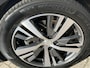 Peugeot 3008 Benzine 130 Pk Automaat * Road Trip Special Edition * = Luxe Allure * * Dodehoekbewaking * Camera Voor en Achterzijde * Leder Alcantara Bekleding * Navigatie * L.M. Velgen * Adaptive Cruise Control * Climate Control * Keyless Start * Vingerhoets; Vierde Generatie Eersteklas Service. Al meer dan 100 jaar een begrip in de Brabantse Kempen