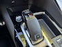 Peugeot 3008 Benzine 130 Pk Automaat * Road Trip Special Edition * = Luxe Allure * * Dodehoekbewaking * Camera Voor en Achterzijde * Leder Alcantara Bekleding * Navigatie * L.M. Velgen * Adaptive Cruise Control * Climate Control * Keyless Start * Vingerhoets; Vierde Generatie Eersteklas Service. Al meer dan 100 jaar een begrip in de Brabantse Kempen