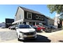 Peugeot 3008 Benzine 130 Pk Automaat * Road Trip Special Edition * = Luxe Allure * * Dodehoekbewaking * Camera Voor en Achterzijde * Leder Alcantara Bekleding * Navigatie * L.M. Velgen * Adaptive Cruise Control * Climate Control * Keyless Start * Vingerhoets; Vierde Generatie Eersteklas Service. Al meer dan 100 jaar een begrip in de Brabantse Kempen