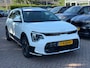 Kia Niro EV DynamicPlusLine 64.8 kWh / SoH 98,2% / Trekhaak / Schuifdak / Leder / Keyless / Harman Kardon / 17'' / Stoel+Stuurverwarming / Dodehoek / DAB / ACC
