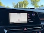 Kia Niro EV DynamicPlusLine 64.8 kWh / SoH 98,2% / Trekhaak / Schuifdak / Leder / Keyless / Harman Kardon / 17'' / Stoel+Stuurverwarming / Dodehoek / DAB / ACC