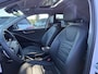 Kia Niro EV DynamicPlusLine 64.8 kWh / SoH 98,2% / Trekhaak / Schuifdak / Leder / Keyless / Harman Kardon / 17'' / Stoel+Stuurverwarming / Dodehoek / DAB / ACC