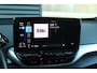 Volkswagen ID.5 Pro 204pk 77 kWh Performance | SoH 00% | Warmtepomp | Pano-dak | Head-Up display | Trekhaak |
