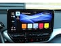 Volkswagen ID.5 Pro 204pk 77 kWh Performance | SoH 00% | Warmtepomp | Pano-dak | Head-Up display | Trekhaak |