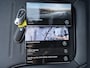 Mercedes-Benz C-klasse 200 Launch Edition AMG Line / Trekgewicht 1.800 kg / Wegklapbare trekhaak / Glazen schuif- en kanteldak / Cruise control / Achteruitrijcamera / Stoelverwarming / Climate control / Apple Carplay Android Auto /