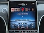 Mercedes-Benz C-klasse 200 Launch Edition AMG Line / Trekgewicht 1.800 kg / Wegklapbare trekhaak / Glazen schuif- en kanteldak / Cruise control / Achteruitrijcamera / Stoelverwarming / Climate control / Apple Carplay Android Auto /