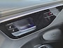 Mercedes-Benz C-klasse 200 Launch Edition AMG Line / Trekgewicht 1.800 kg / Wegklapbare trekhaak / Glazen schuif- en kanteldak / Cruise control / Achteruitrijcamera / Stoelverwarming / Climate control / Apple Carplay Android Auto /