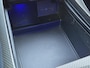 Mercedes-Benz C-klasse 200 Launch Edition AMG Line / Trekgewicht 1.800 kg / Wegklapbare trekhaak / Glazen schuif- en kanteldak / Cruise control / Achteruitrijcamera / Stoelverwarming / Climate control / Apple Carplay Android Auto /