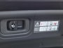 Mercedes-Benz C-klasse 200 Launch Edition AMG Line / Trekgewicht 1.800 kg / Wegklapbare trekhaak / Glazen schuif- en kanteldak / Cruise control / Achteruitrijcamera / Stoelverwarming / Climate control / Apple Carplay Android Auto /