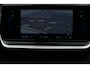Peugeot e-208 EV GT Pack 50 kWh / STOELVERWARMING / ACHTERUITCAMERA / V + A PARKEERSENSOREN / NAVI / BLUETOOTH / LED / CLIMA / 3 FASE / CRUISE CONTROL /