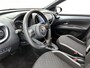 Toyota Aygo X 1.0 VVT-i S-CVT Pulse + | BTW Voertuig | Parkeersensoren voor+achter | Keyless Entry/Start | Climate Control | Cruise Control Adaptive | achteruitrijcamera | Apple CarPlay/Android Auto |