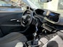 Peugeot 208 1.2T 100pk Allure | 2025 | Parkeersensoren | Cruise Control | Privacy Glass | Draadloos Apple Carplay/Android Auto