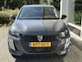 Peugeot 208 1.2T 100pk Allure | 2025 | Parkeersensoren | Cruise Control | Privacy Glass | Draadloos Apple Carplay/Android Auto