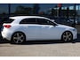 Mercedes-Benz A-klasse 180d AUT7 Launch Edition Premium Night LEDER WIDESCREEN CAMERA NAVI 18''