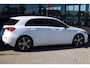 Mercedes-Benz A-klasse 180d AUT7 Launch Edition Premium Night LEDER WIDESCREEN CAMERA NAVI 18''