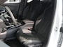 Peugeot e-2008 SUV GT Avantage EV 54 kWh | Tot 8 jaar garantie | Demo | Alcantara bekleding | Warmtepomp | Navigatie | Camera voor/achter | Apple Carplay/Android auto