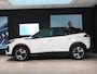 Peugeot e-2008 SUV GT Avantage EV 54 kWh | Tot 8 jaar garantie | Demo | Alcantara bekleding | Warmtepomp | Navigatie | Camera voor/achter | Apple Carplay/Android auto