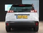 Peugeot e-2008 SUV GT Avantage EV 54 kWh | Tot 8 jaar garantie | Demo | Alcantara bekleding | Warmtepomp | Navigatie | Camera voor/achter | Apple Carplay/Android auto