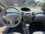 Toyota Yaris 1.3-16V VVT-i Sol AUTOMAAT* 1E eigenaar APK 12-08-2027 NETTE AUTO