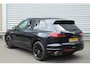 Volkswagen Touareg 3.0 TSI 340pk R-Line DSG8 Panoramadak Trekhaak leder