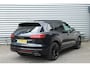 Volkswagen Touareg 3.0 TSI 340pk R-Line DSG8 Panoramadak Trekhaak leder