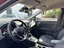 Renault Captur 1.3 TCe 140 Intens | Navi | Sensoren | Lage tellerstand