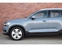 Volvo XC40 T2 129PK Automaat Momentum Business | Trekhaak | All-Season |