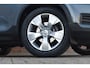 Volvo XC40 T2 129PK Automaat Momentum Business | Trekhaak | All-Season |
