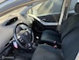 Toyota Yaris 1.3 VVTi Sol ROESTSCHADE / Geen APK !!!