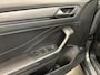 Volkswagen T-Roc 1.5 TSI 150pk Automaat Style Climate Control  Navigatie Aple Carplay/Android Auto  PDC VA+ Camera Adaptive Cruise Control Keyless Go Virtual Cockpit Pro
