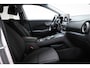 Hyundai Kona Electric EV Fashion Sky 64 kWh | STUURVERWARMING | DAB | DRAADLOZE LADER | APPLE | CAMERA
