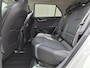 Kia Niro EV e-Niro ExecutiveLine 64.8 kWh / SOH 100% / CCS snelladen / Head Up Display / Harman/Kardon Audio Systeem / Trekhaak vast / Glazen schuif- en kanteldak / Stuur- Stoel & Achterbank verwarming / Achteruitrijcamera / Apple Carplay Android Auto /