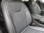 Kia Niro EV e-Niro ExecutiveLine 64.8 kWh / SOH 100% / CCS snelladen / Head Up Display / Harman/Kardon Audio Systeem / Trekhaak vast / Glazen schuif- en kanteldak / Stuur- Stoel & Achterbank verwarming / Achteruitrijcamera / Apple Carplay Android Auto /