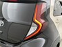 Toyota Aygo X 1.0 VVT-i S-CVT Pulse + | BTW Voertuig | Parkeersensoren voor+achter | Keyless Entry/Start | Climate Control | Cruise Control Adaptive | achteruitrijcamera | Apple CarPlay/Android Auto |