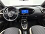 Toyota Aygo X 1.0 VVT-i S-CVT Pulse + | BTW Voertuig | Parkeersensoren voor+achter | Keyless Entry/Start | Climate Control | Cruise Control Adaptive | achteruitrijcamera | Apple CarPlay/Android Auto |