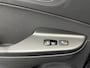 Hyundai Kona Electric EV Premium 64 kWh 3- Fase SOH 95,4% | Warmtepomp | Camera | Navigatie | Head-Up Display | Leer | Led