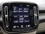 Volvo XC40 T4 21PK Plug in Hybrid Inscription / Panoramisch Dak / Leder / 19" / Harman Kardon / Elektrisch Verst. Stoelen / Stuur+Stoel Verwarming / Adaptive Cruise /