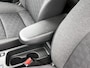 Toyota Yaris 1.5 Hybrid 115 Dynamic Comfort Pack | BTW voertuig | Stoel+Stuurverwarming | Dodehoek detectie | Parkeersensoren voor+achter | Draadloze telefoonlader | Navigatie | Apple CarPlay/Android Auto | Cruise Control Adaptive |