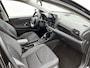 Toyota Yaris 1.5 Hybrid 115 Dynamic Comfort Pack | BTW voertuig | Stoel+Stuurverwarming | Dodehoek detectie | Parkeersensoren voor+achter | Draadloze telefoonlader | Navigatie | Apple CarPlay/Android Auto | Cruise Control Adaptive |