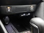 Toyota Yaris 1.5 Hybrid 115 Dynamic Comfort Pack | BTW voertuig | Stoel+Stuurverwarming | Dodehoek detectie | Parkeersensoren voor+achter | Draadloze telefoonlader | Navigatie | Apple CarPlay/Android Auto | Cruise Control Adaptive |