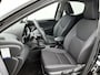 Toyota Yaris 1.5 Hybrid 115 Dynamic Comfort Pack | BTW voertuig | Stoel+Stuurverwarming | Dodehoek detectie | Parkeersensoren voor+achter | Draadloze telefoonlader | Navigatie | Apple CarPlay/Android Auto | Cruise Control Adaptive |