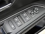 Peugeot 3008 SUV GT 130pk Automaat | Navigatie | Achteruitrijcamera | Climate Control | Adaptieve Cruise Control | Full Led koplampen | Keyless | Stoelverwarming | Parkeersensoren v+a | Dodehoeksensor | Apple Carplay / Android Auto | DAB+ radio | Donker getint glas | 18" lichtmetalen velgen |