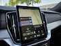 Volvo XC90 T8 AWD Ultra Black Edition | Luchtvering | Massage | Trekhaak | HUD |