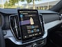Volvo XC90 T8 AWD Ultra Black Edition | Luchtvering | Massage | Trekhaak | HUD |