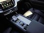 Volvo XC90 T8 AWD Ultra Black Edition | Luchtvering | Massage | Trekhaak | HUD |